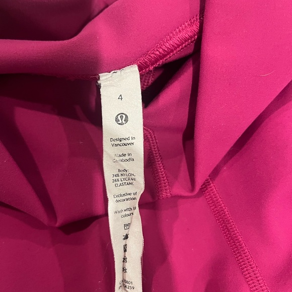 Lululemon InStill High Rise Magenta Purple size 4 25” - Picture 3 of 5